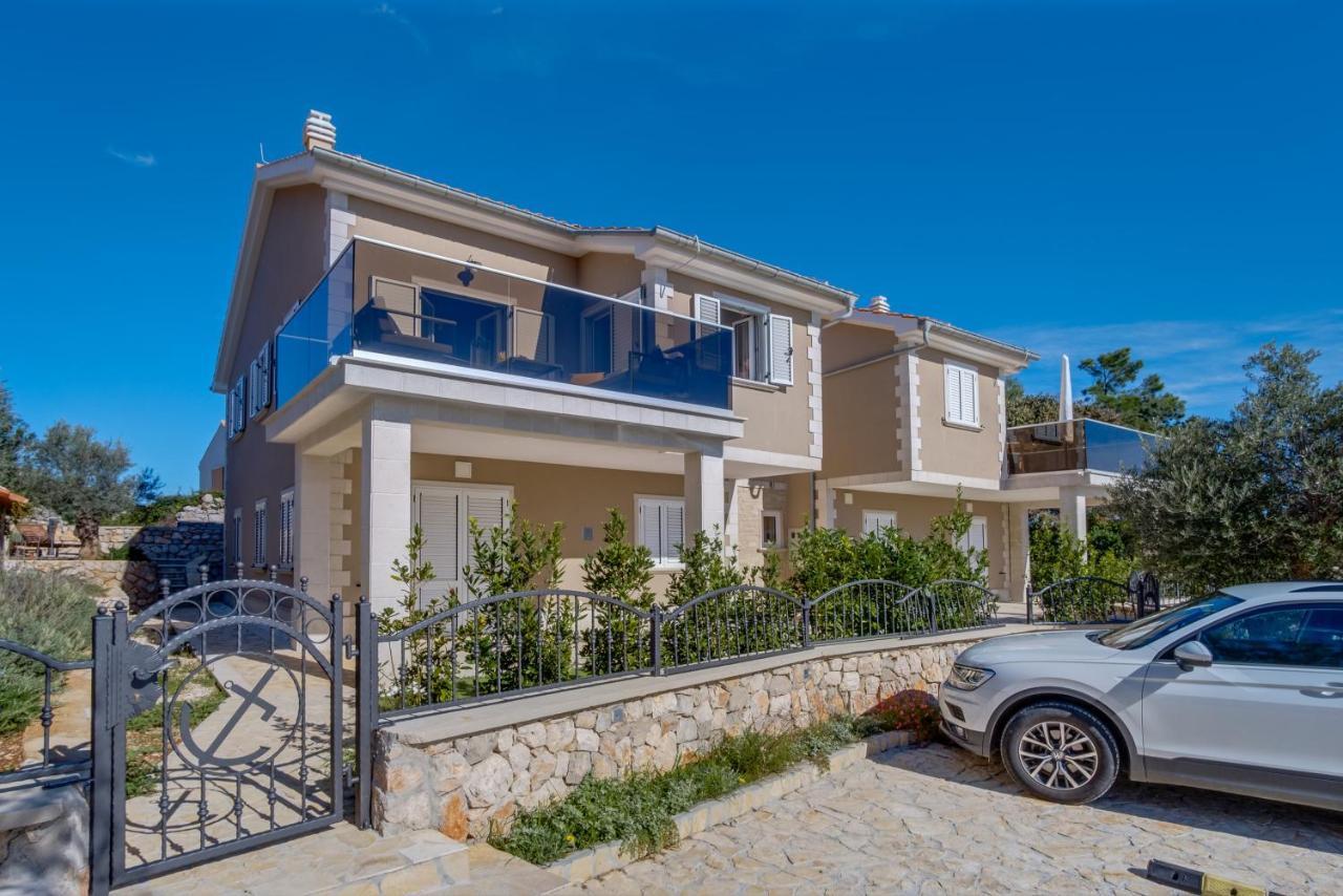 נזרין Lucica 360 Sea View Suite מראה חיצוני תמונה