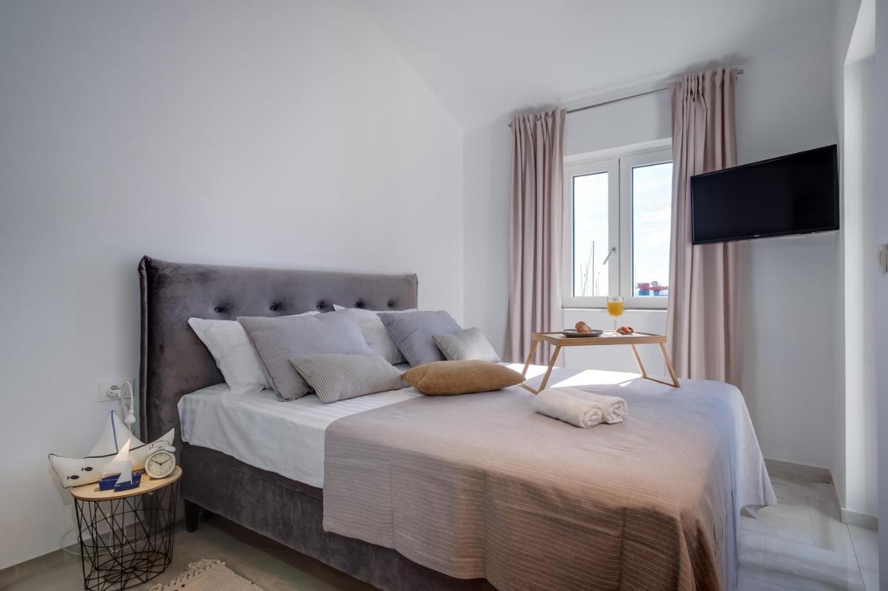 נזרין Lucica 360 Sea View Suite מראה חיצוני תמונה