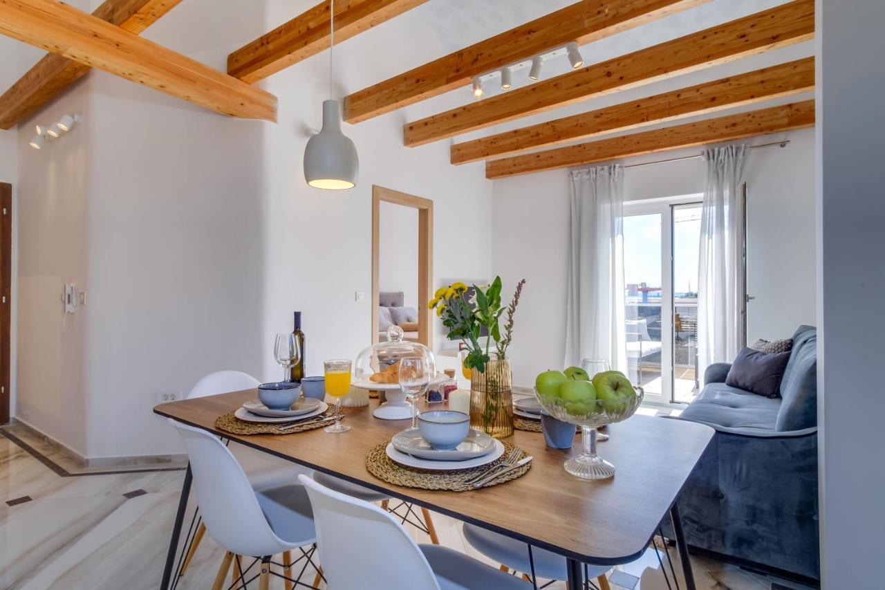 נזרין Lucica 360 Sea View Suite מראה חיצוני תמונה