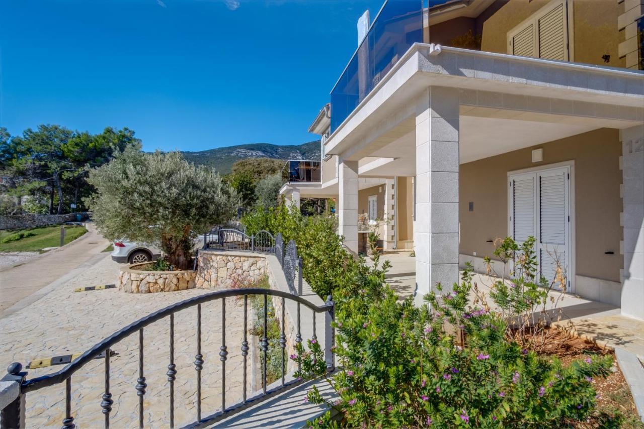 נזרין Lucica 360 Sea View Suite מראה חיצוני תמונה