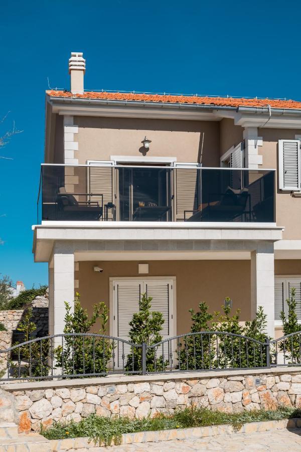 נזרין Lucica 360 Sea View Suite מראה חיצוני תמונה