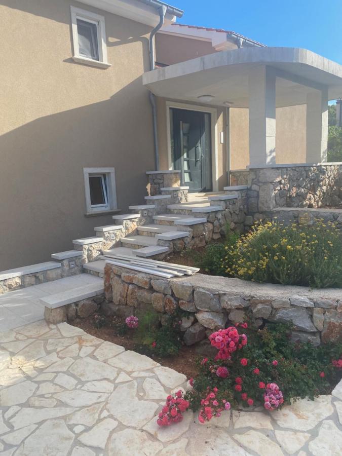 נזרין Lucica 360 Sea View Suite מראה חיצוני תמונה